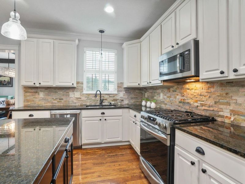 9351 Burnett Lane, Dublin, OH 43017 Photo 17