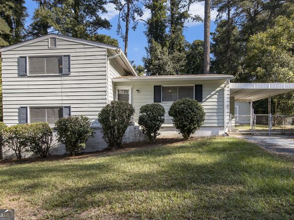 1961 Kenwood Road SE, Smyrna, GA 30082