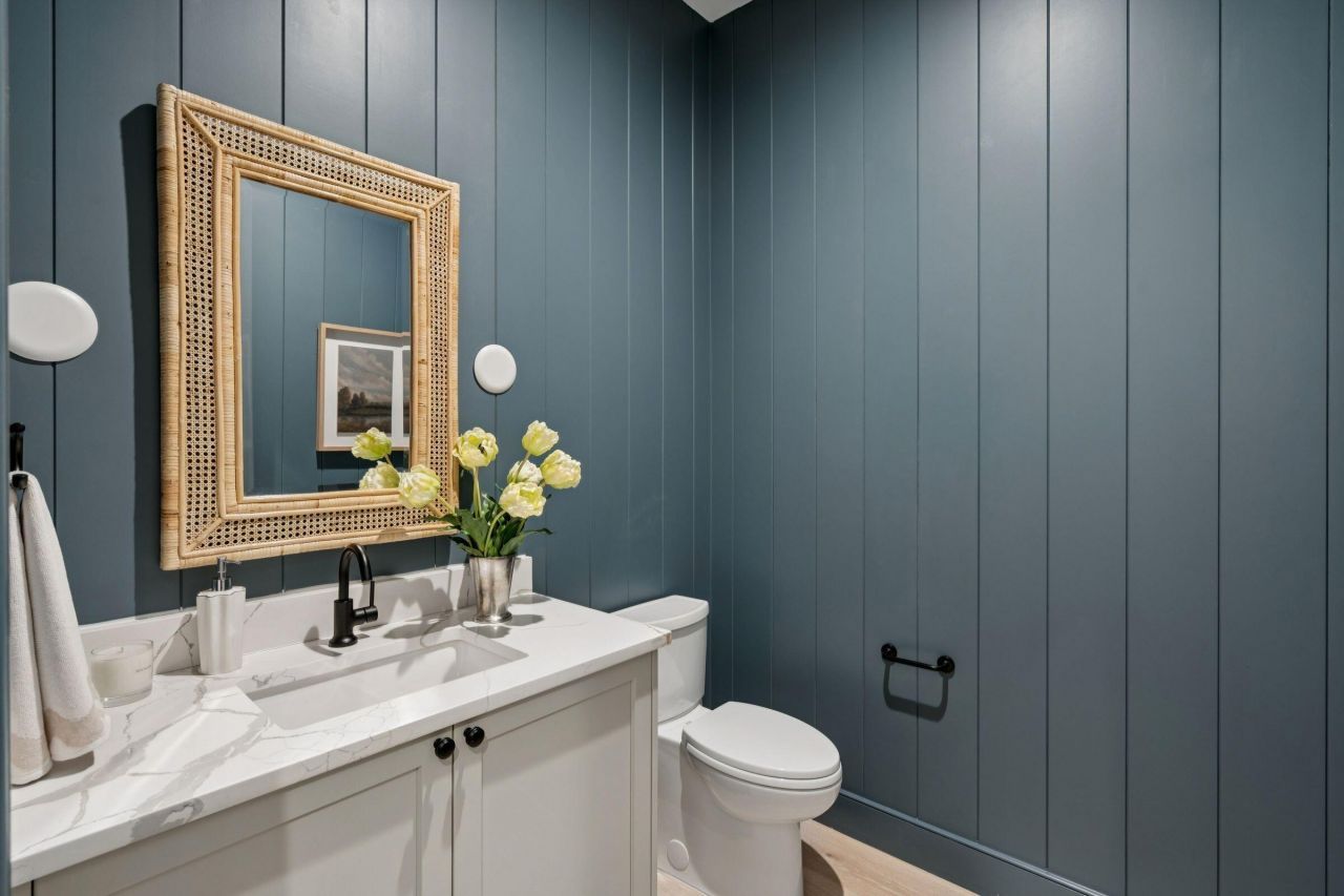 519 Helmsman Street Photo 13