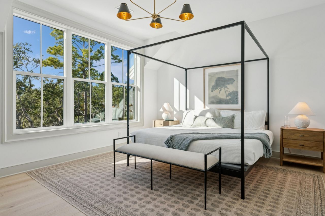 519 Helmsman Street Photo 15