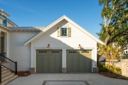 519 Helmsman Street photo 4