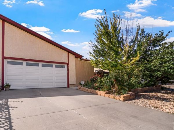 146 Douglas Lane, Pueblo, CO 81001
