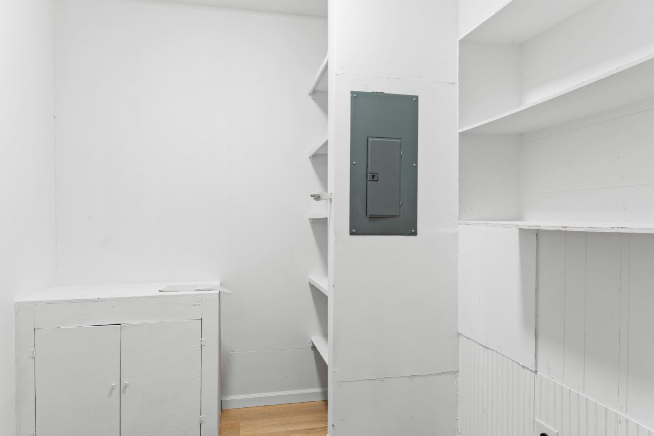 1825 Atlantic Ave Photo 20