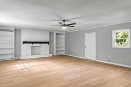 1825 Atlantic Ave photo 4