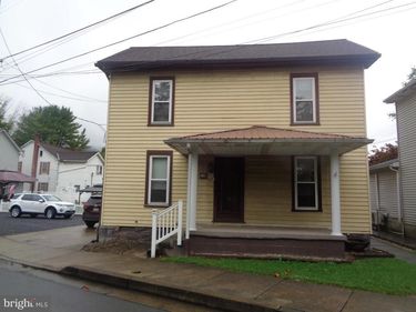 4 WATERFRONT STREET, REEDSVILLE, PA 17084