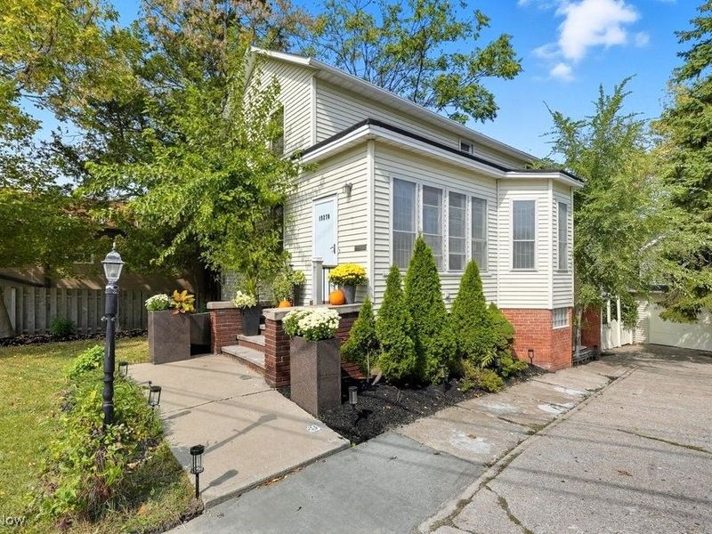 19270 Lorain Road, Fairview Park, OH 44126 Photo 1