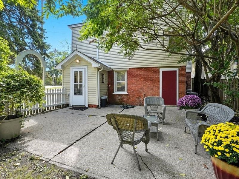 19270 Lorain Road, Fairview Park, OH 44126 Photo 31