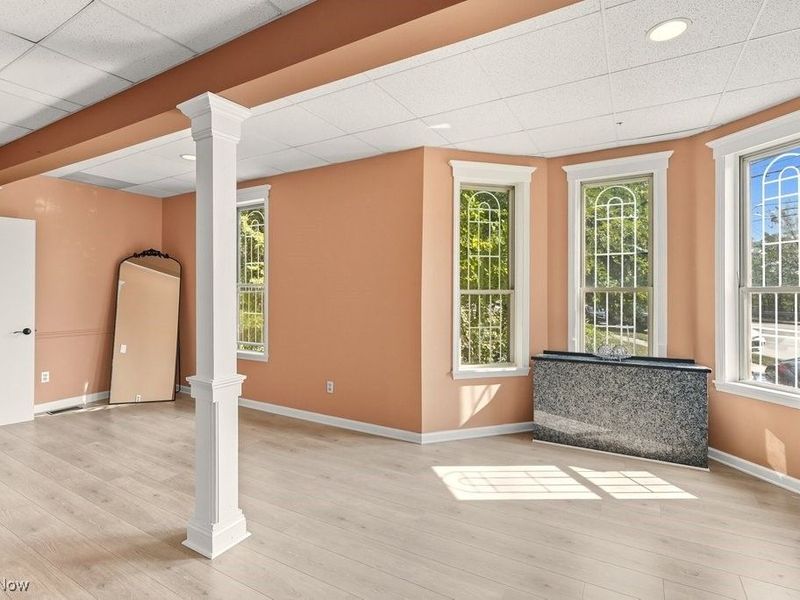 19270 Lorain Road, Fairview Park, OH 44126 Photo 8