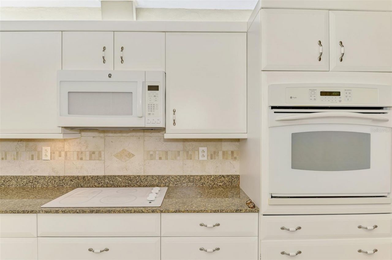 1150 Willis Avenue, Sarasota, FL 34232 Photo