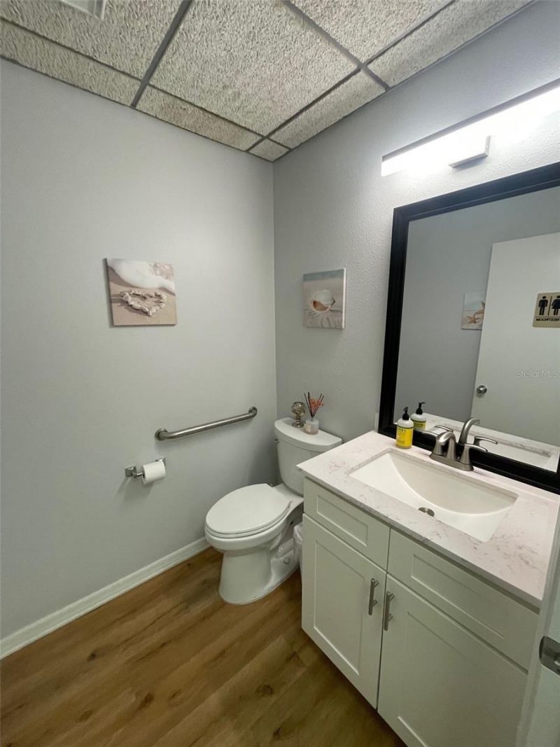 1219 S East Avenue, Unit 3-304, Sarasota, FL 34239 Photo