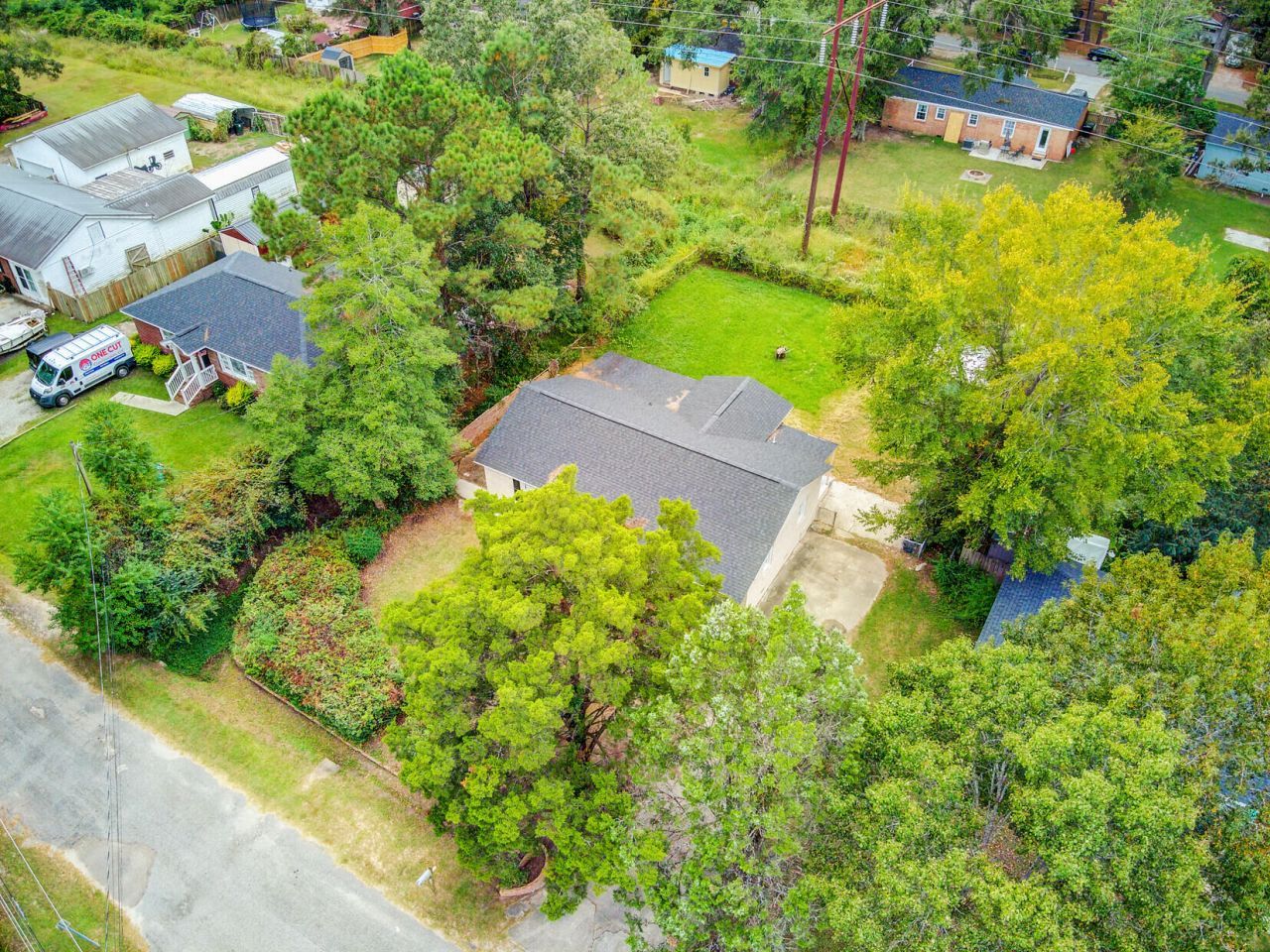 140 Weeks Avenue Photo 38