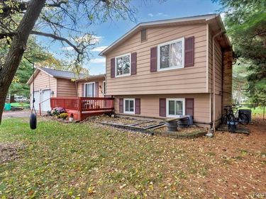 5883 Gracelawn Street, Deerfield Twp, MI 48461