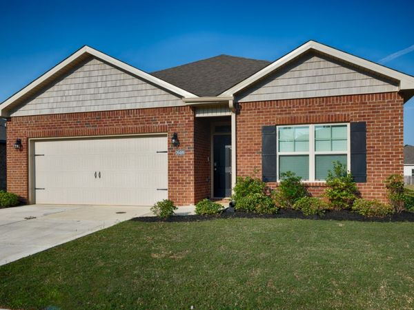 26499 Riparian Dr, Athens, AL 35613