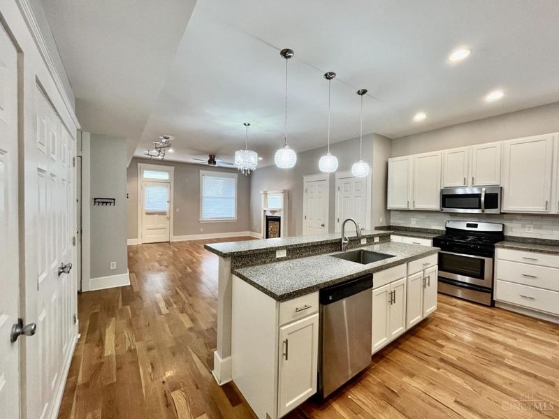 709 E McMillan Street, Unit 1, Cincinnati, OH 45206 Photo 12