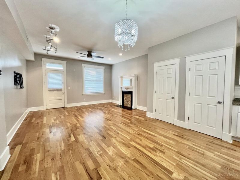 709 E McMillan Street, Unit 1, Cincinnati, OH 45206 Photo 4