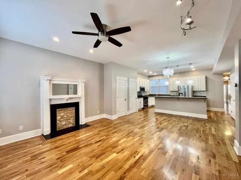 709 E McMillan Street, Unit 1, Cincinnati, OH 45206 Photo 7