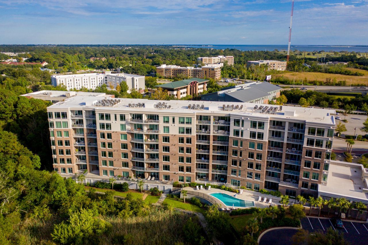 155 Wingo Way Photo 32