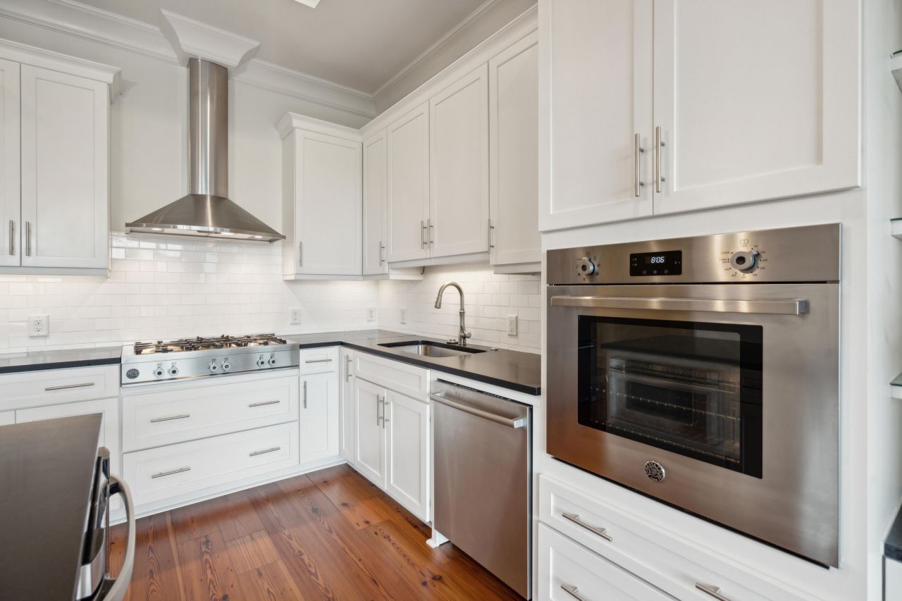 155 Wingo Way Photo 4