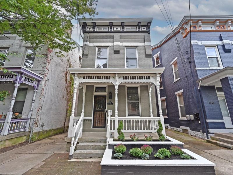 1739 Chase Avenue, Cincinnati, OH 45223 Photo 3