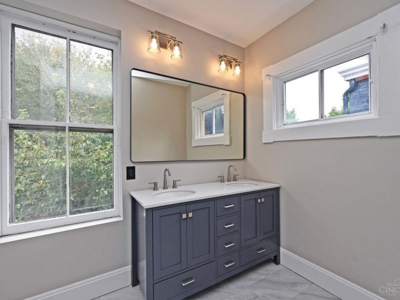 1739 Chase Avenue, Cincinnati, OH 45223 Photo 33