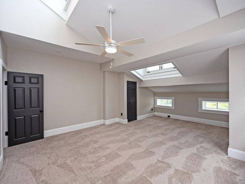 1739 Chase Avenue, Cincinnati, OH 45223 Photo 39