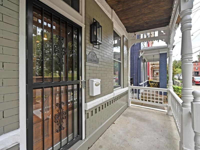 1739 Chase Avenue, Cincinnati, OH 45223 Photo 4