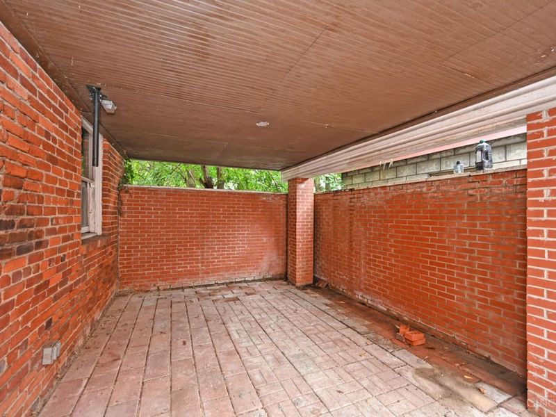 1739 Chase Avenue, Cincinnati, OH 45223 Photo 46