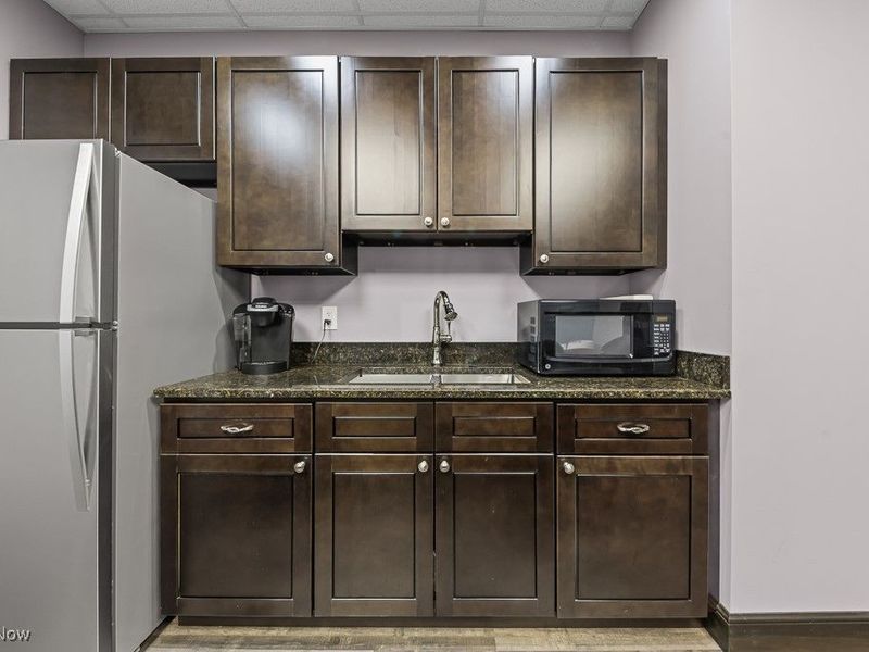 822 Kumho Drive, Unit 201, Fairlawn, OH 44333 Photo 13