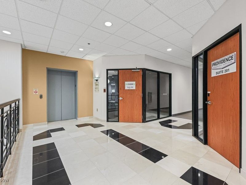 822 Kumho Drive, Unit 201, Fairlawn, OH 44333 Photo 3