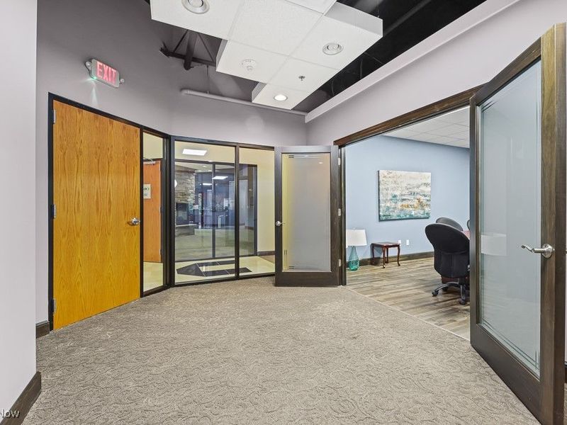 822 Kumho Drive, Unit 201, Fairlawn, OH 44333 Photo 7