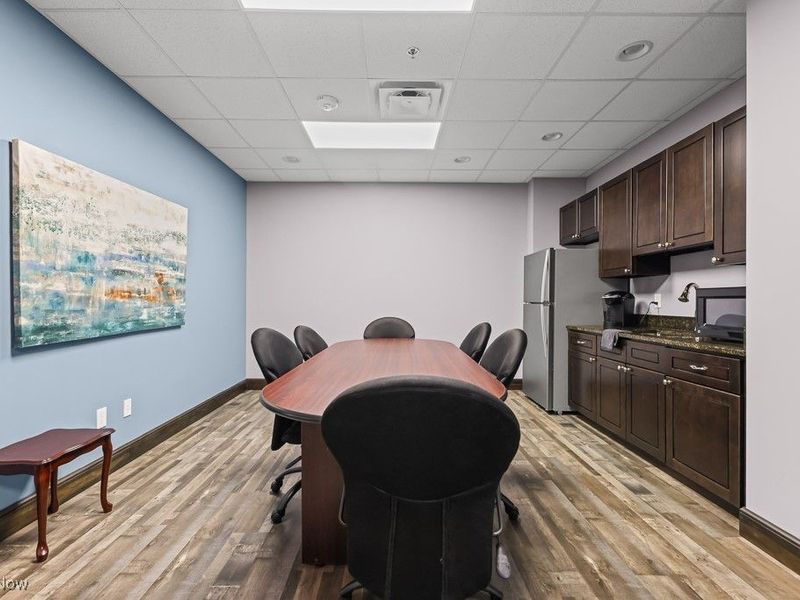 822 Kumho Drive, Unit 201, Fairlawn, OH 44333 Photo 9