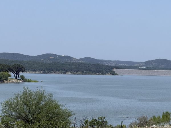407 Nancy, Canyon Lake, TX 78133