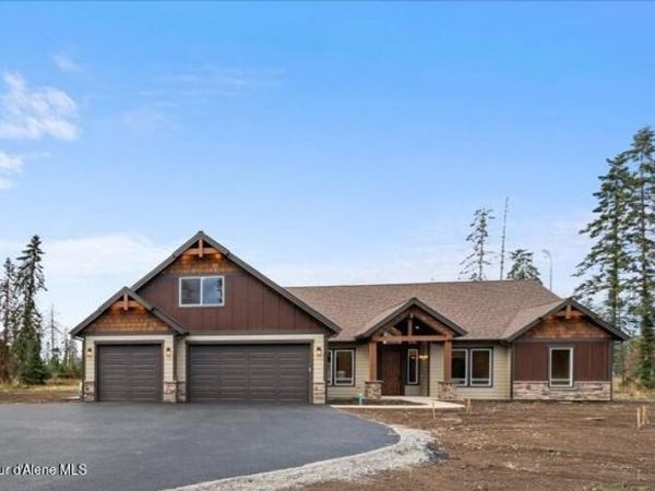 1503 W Remmick Street, Hayden, ID 83835