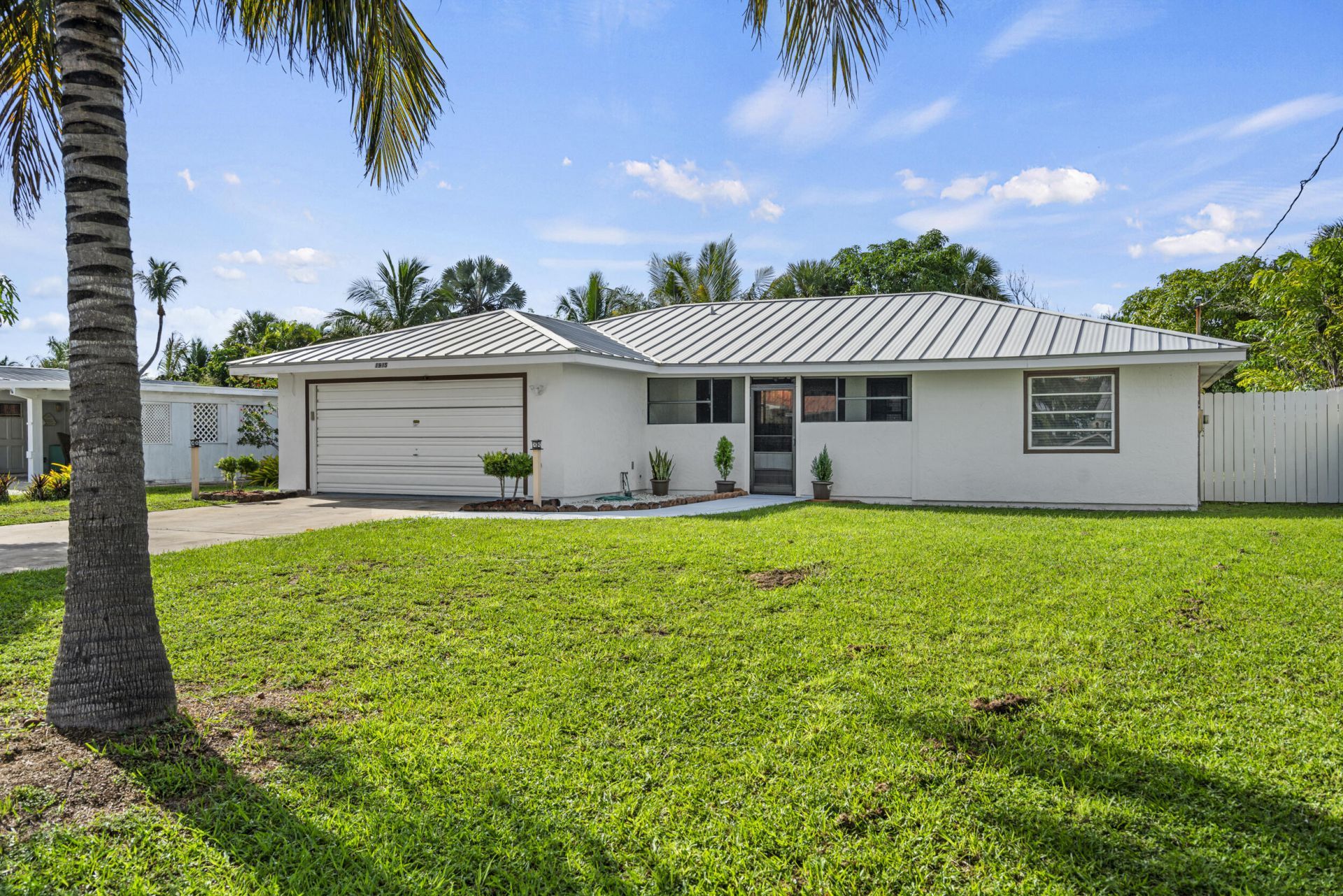 1915 Eucalyptus Avenue, Fort Pierce, FL 34949 Photo