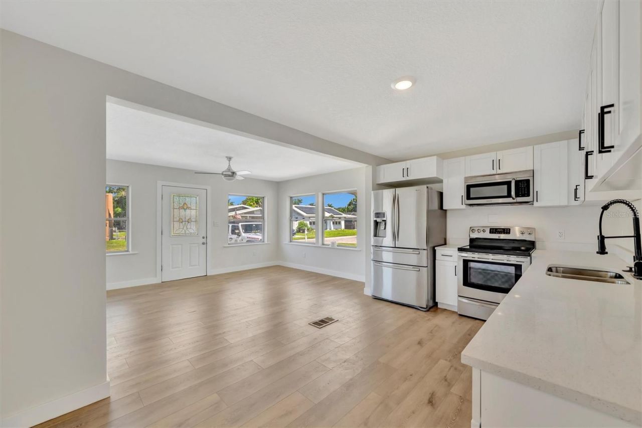 609 25th Avenue W, Bradenton, FL 34205 Photo