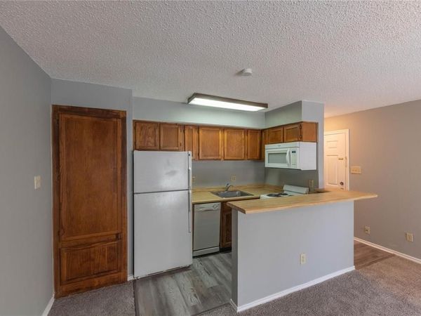 9805 Walnut Street, Unit 305 C, Dallas, TX 75243