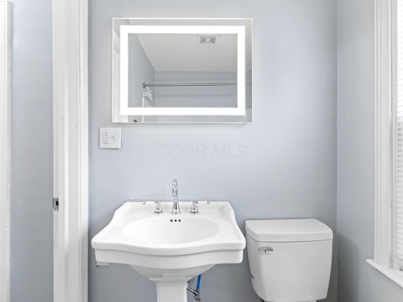 73 N Everett Avenue, Columbus, OH 43213 Photo 12