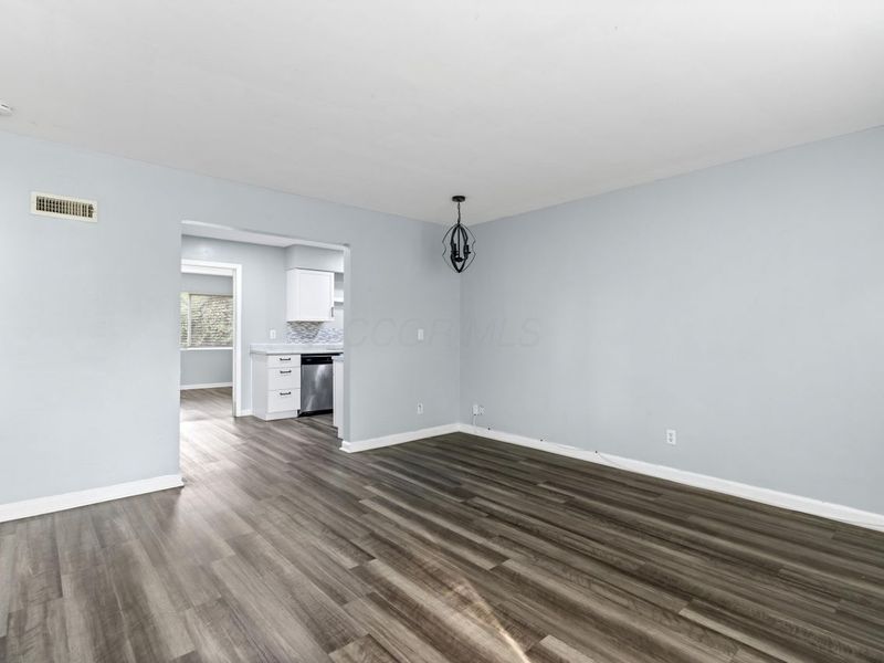 73 N Everett Avenue, Columbus, OH 43213 Photo 9