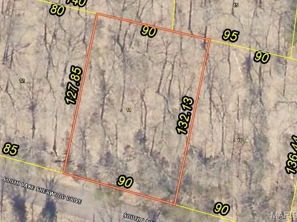 2157 Lake Sherwood Drive, Lake Sherwood, MO 63357