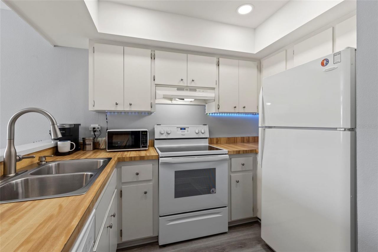 3602 54th Street W, Unit D4, Bradenton, FL 34209 Photo