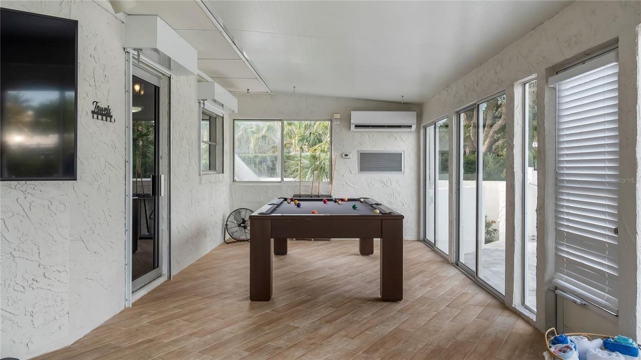 102 East Circle, New Smyrna Beach, FL 32169 Photo