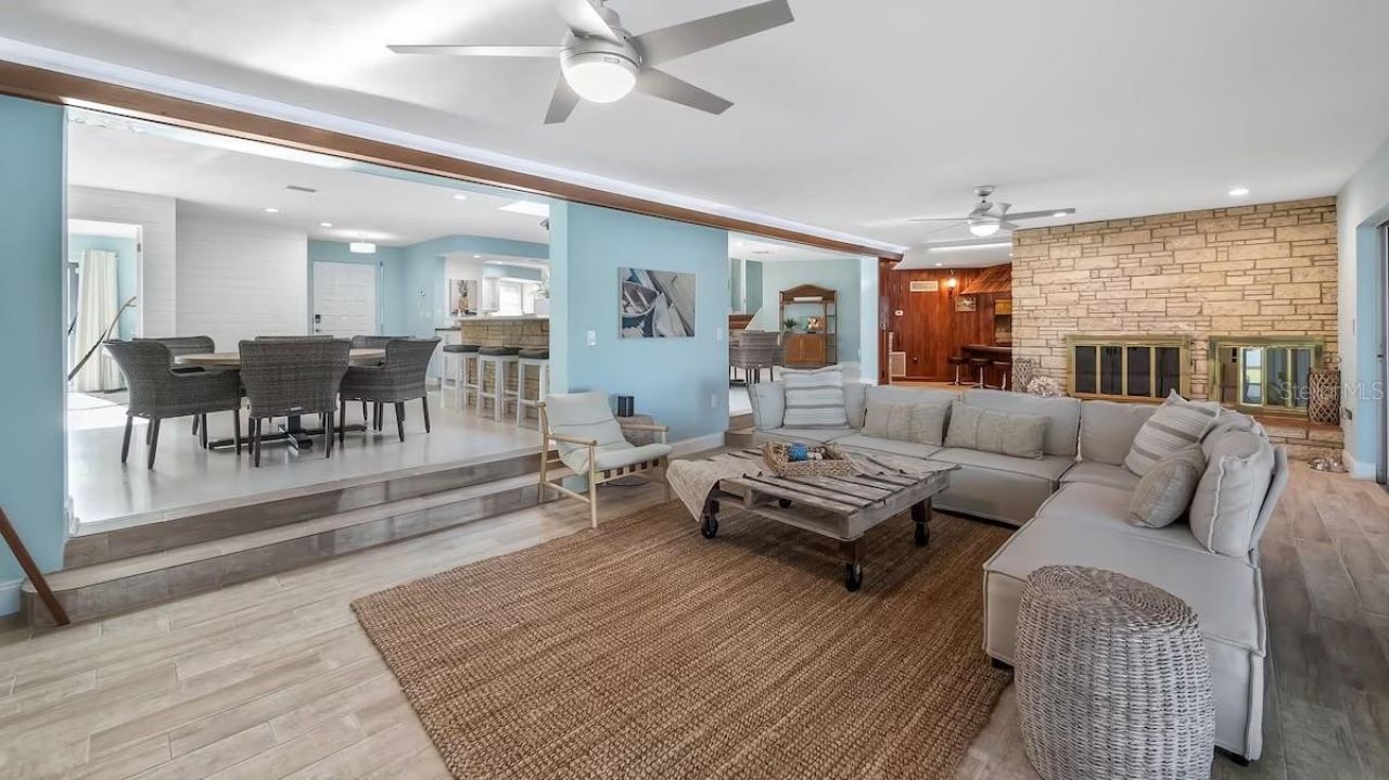 102 East Circle, New Smyrna Beach, FL 32169 Photo