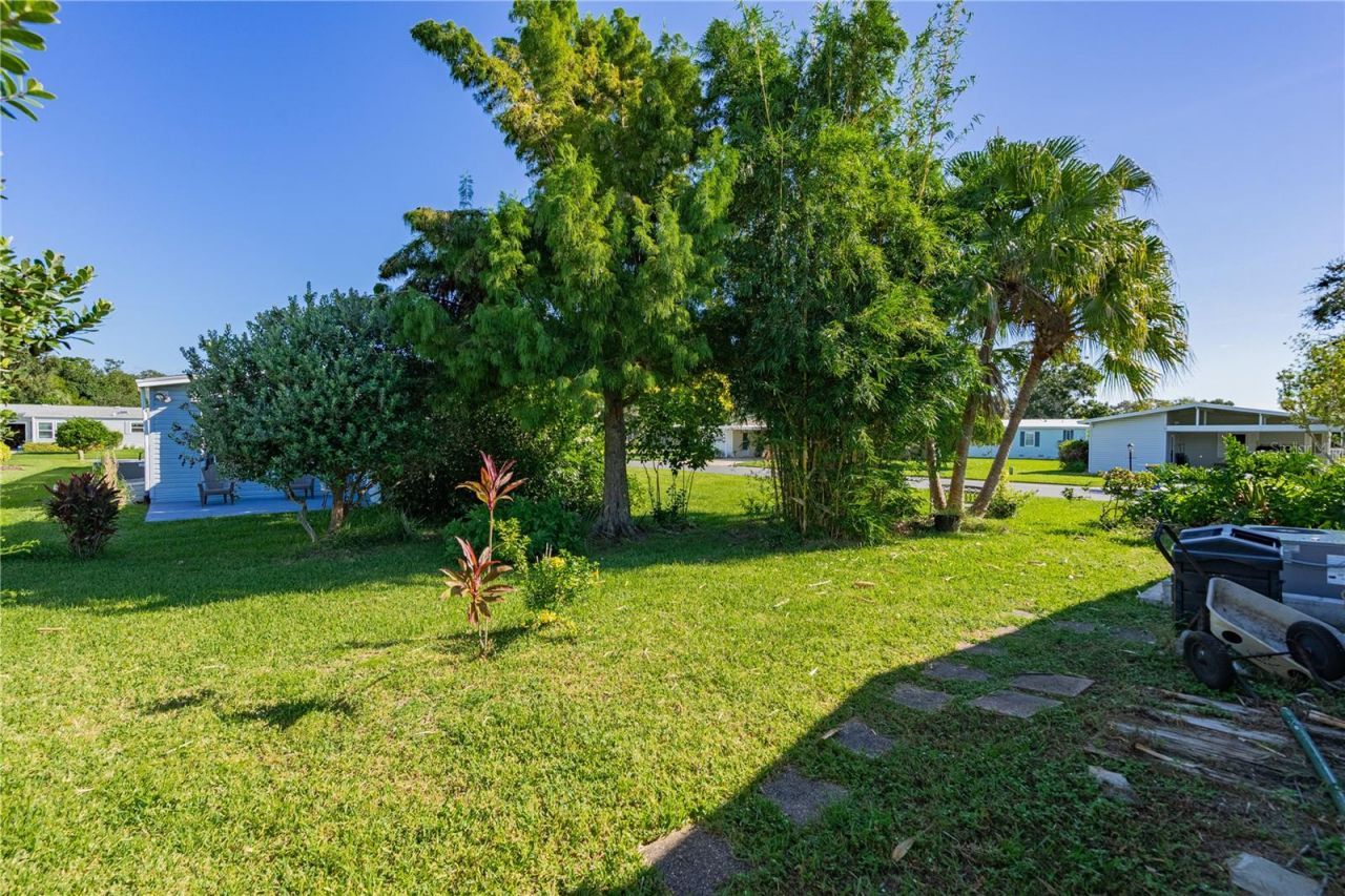 701 Helmsman Lane, Edgewater, FL 32141 Photo