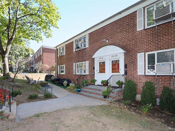 220-04 Stronghurst Avenue, Unit 18-5, Queens Village, NY 11427