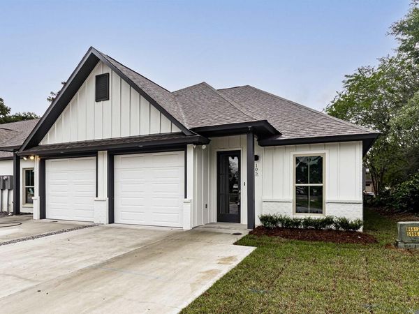 135 Tiger Trail Drive, St Gabriel, LA 70776