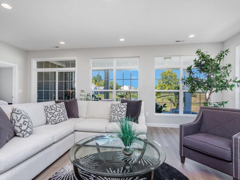 7669 Dulin Farms Drive, Powell, OH 43065 Photo 3