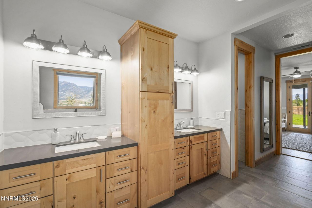 2960 Oasis Springs Road, Minden, NV 89423 Photo