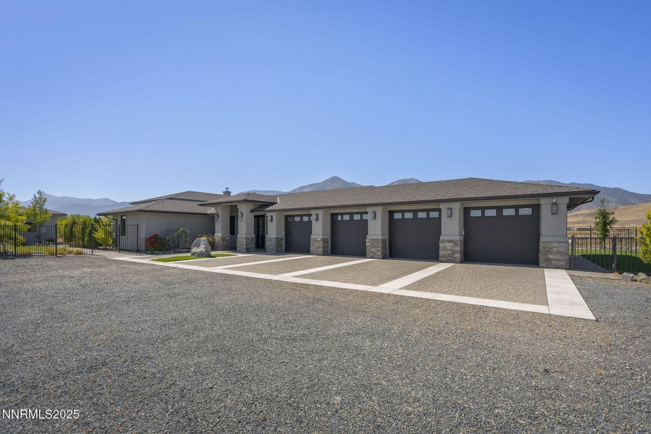 2960 Oasis Springs Road, Minden, NV 89423 Photo