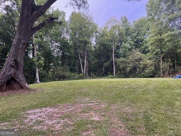 877 Bedwell Street, Heflin, AL 36264