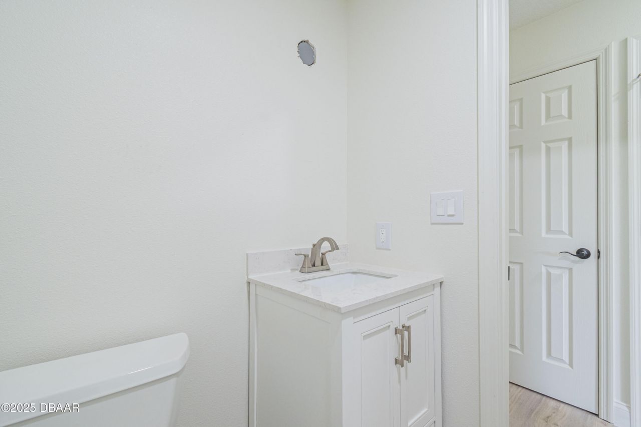 2082 Shady Lane, Geneva, FL 32732 Photo